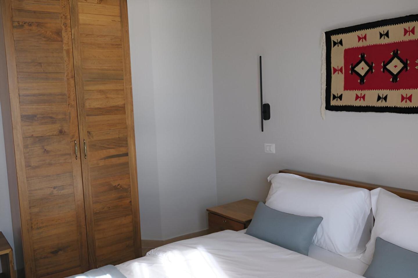 Doko Hotel Radhime Exterior photo